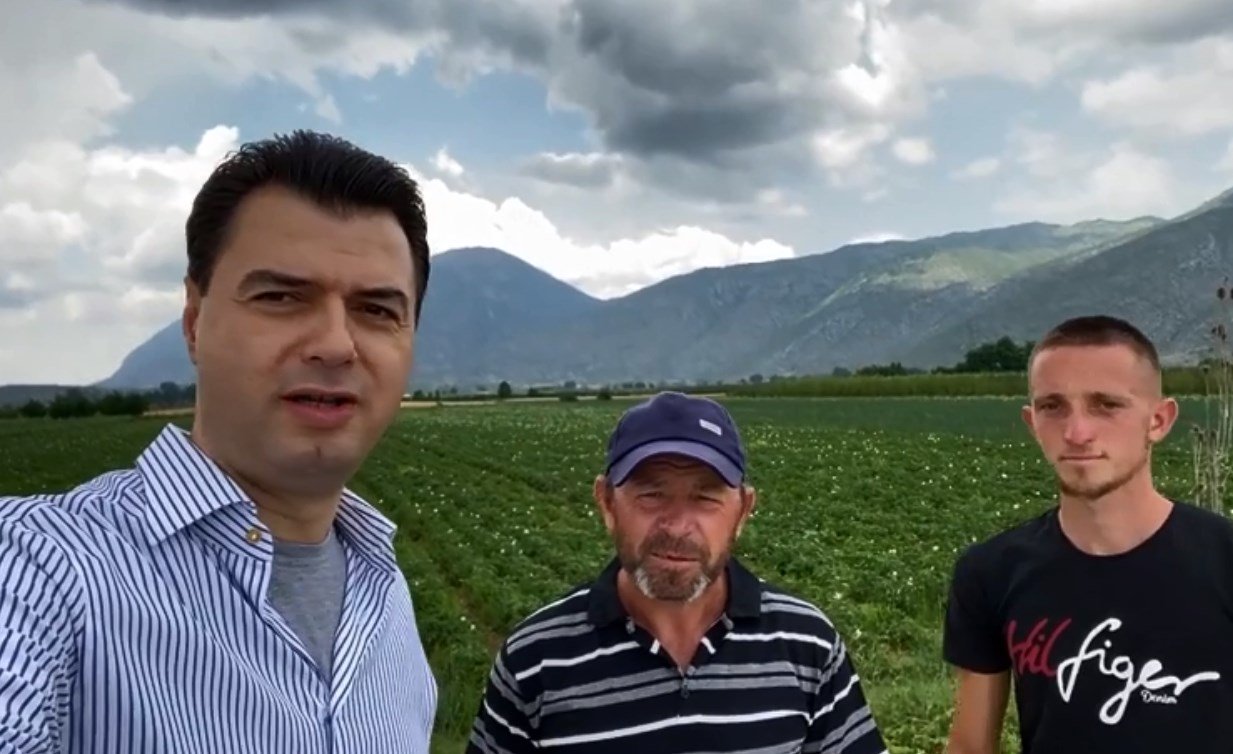 Lotët e devolliut që punon e s’fiton dhe “rropatja” e Luli Bashës që paguhet se mashtron Lotët e devolliut që punon e s’fiton dhe “rropatja” e Luli Bashës që paguhet se mashtron