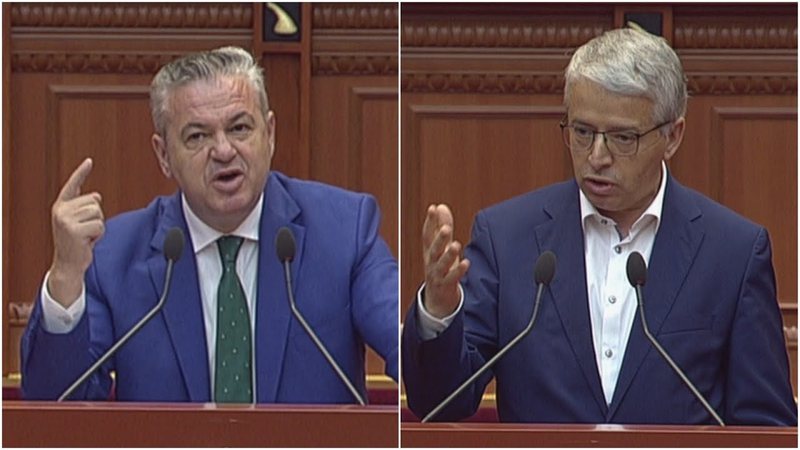 Murrizi thirrje SPAK-ut: Mos çoni flet-a.rreste për të v.dekurit, merruni me të gjallët që po grabisin Ministrinë e Brendshme Murrizi thirrje SPAK-ut: Mos çoni flet-a.rreste për të v.dekurit, merruni me të gjallët që po grabisin Ministrinë e Brendshme