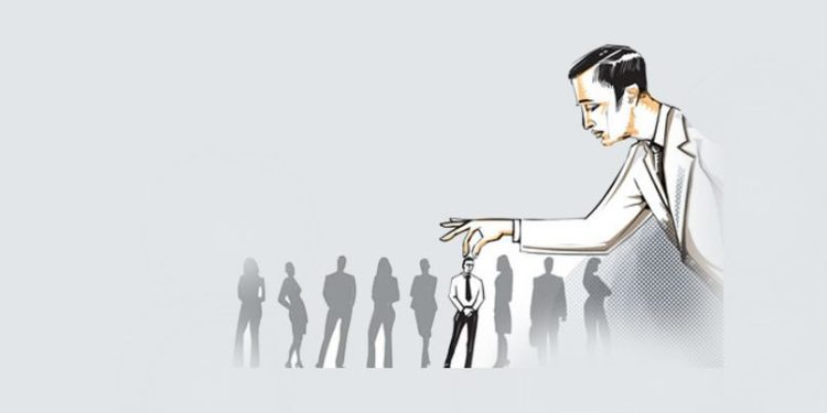 Ja kush e ka kthyer administratën si fole grenzash nepotizmi nga ata që “lehin” si opozitarë deri tek ata që “hanë” si pushtetarë Ja kush e ka kthyer administratën si fole grenzash nepotizmi nga ata që “lehin” si opozitarë deri tek ata që “hanë” si pushtetarë