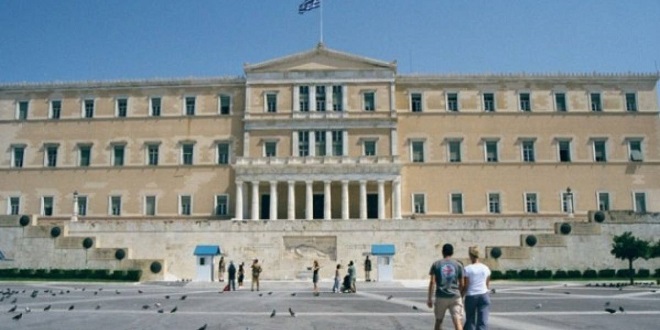 Greqia merr vendimin e rëndësishëm për lejen e qëndrimit, publikohet në fletoren zyrtare Greqia merr vendimin e rëndësishëm për lejen e qëndrimit, publikohet në fletoren zyrtare