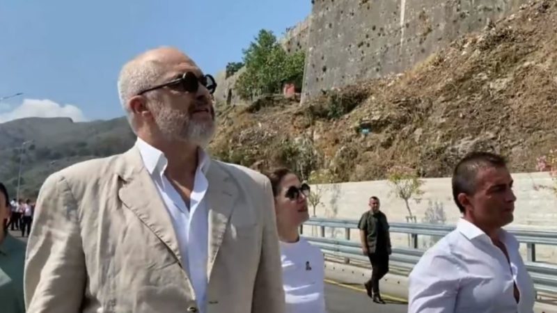VIDEO/ Hapet bypass-i i Tepelenës, Rama: I trashëguar ndër dekada si një shteg buzë kalasë së Ali Pashës, sot lidh dy segmente të rëndësishme rrugore