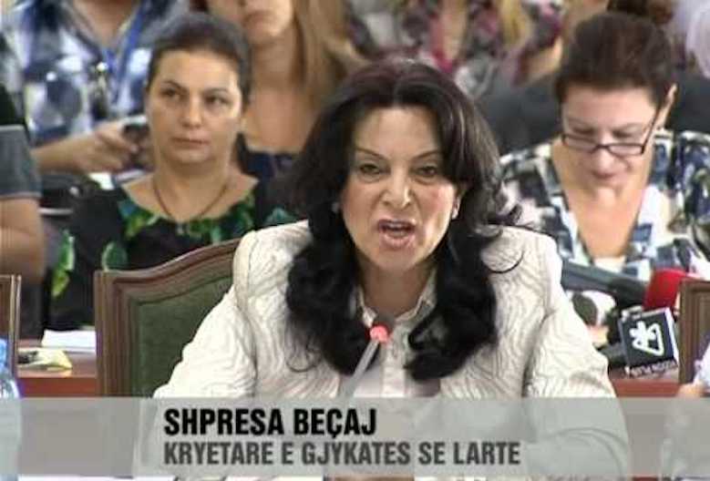 Bie piramida e gjyqtarëve që shpëtuan Metën nga afera 700 mijë euro, pas Fullanit, Dizdarit, Zenelajt dhe Andreas, shkarkohet ish-kryegjyqtarja Shpresa Beçaj