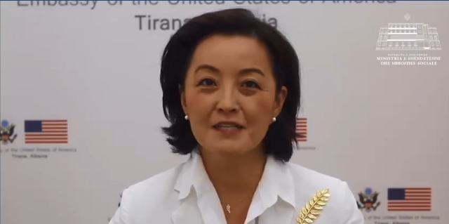 A e kupton Paloku dhe palokët e opozitës rrugore zonjën Yuri Kim?! “Disa po ëndërrojnë që BKH s’do ngrihet kurrë”! Na vjen keq që ju zgjoi nga dremitja, por ëndrra juaj nuk do të bëhet e vërtetë A e kupton Paloku dhe palokët e opozitës rrugore zonjën Yuri Kim?! “Disa po ëndërrojnë që BKH s’do ngrihet kurrë”! Na vjen keq që ju zgjoi nga dremitja, por ëndrra juaj nuk do të bëhet e vërtetë