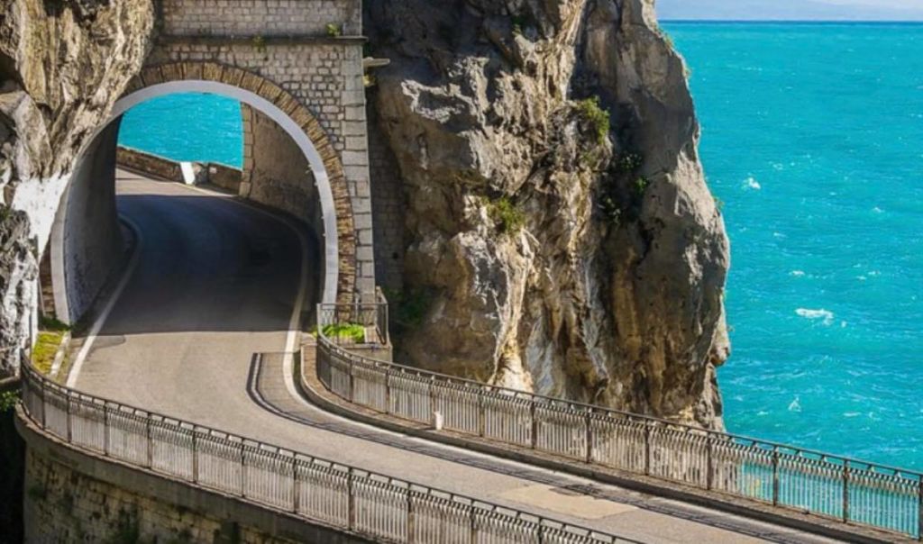 Rama publikon fotot: “Dallimi si dita me natën. E ke inat po jepi hakun, thotë Populli”