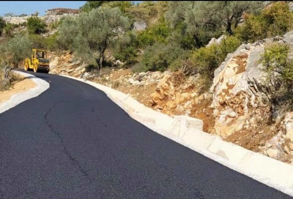 Rama publikon fotot: “Dallimi si dita me natën. E ke inat po jepi hakun, thotë Populli”