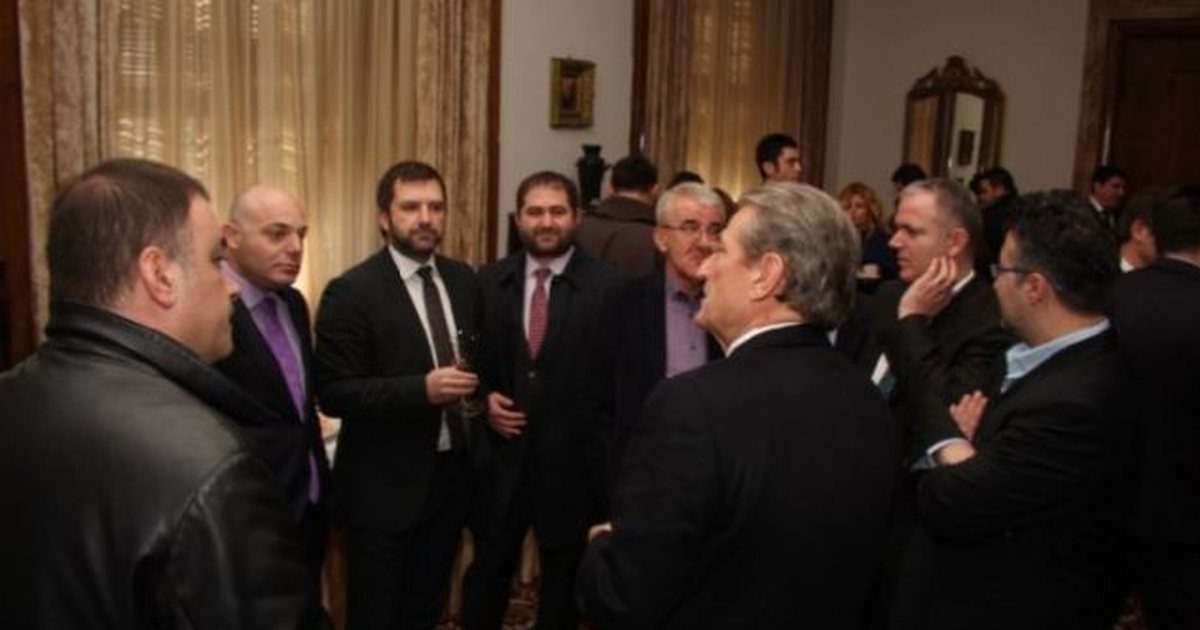 “Media kuplara”, ku shesin moral virgjëresha me barrë nuk na duhen zoti kodosh! “Media kuplara”, ku shesin moral virgjëresha me barrë nuk na duhen zoti kodosh!