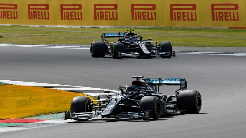 Hamilton fantastik, fiton edhe në Silverstone! Hamilton fantastik, fiton edhe në Silverstone!