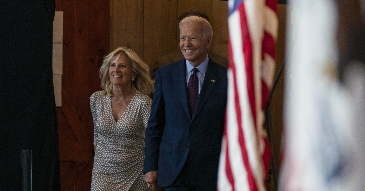 Demokratët në Shtetet e Bashkuara emërojnë zyrtarisht Joe Biden-in për president Demokratët në Shtetet e Bashkuara emërojnë zyrtarisht Joe Biden-in për president