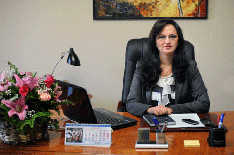 “Në Spitalin Shefqet Ndroqi për 1 muaj në luftë për jetën”/ Reagon drejtoresha e ISHSH, tregon për gjendjen e saj shëndetësore: Kjo ishte shenja që dha alarmin që jeta ime ishte në rrezik “Në Spitalin Shefqet Ndroqi për 1 muaj në luftë për jetën”/ Reagon drejtoresha e ISHSH, tregon për gjendjen e saj shëndetësore: Kjo ishte shenja që dha alarmin që jeta ime ishte në rrezik