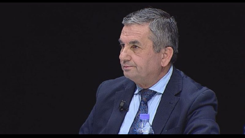 Idajet Beqiri: Ilir Metën e pret fund tragjik, nuk do t’i gëzojë dot paratë e korrupsionit, po vuan shumë v.dekjen e Millosheviçit dhe plakjen e Berishës