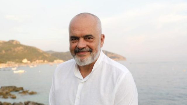 Rama tregon për Deutsche Welle, negociatat për anëtarësimin, lobimi në Gjermani dhe pse nuk u takua me Merkel Rama tregon për Deutsche Welle, negociatat për anëtarësimin, lobimi në Gjermani dhe pse nuk u takua me Merkel