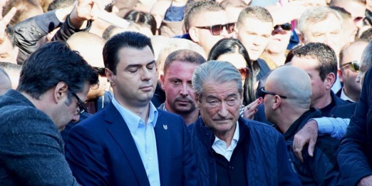 Akuzat monstruoze të Bashës për vdekjet nga Covid-19! Hapat e thjeshtë të verifikimit: Prokurorisë i duhen vetëm 5 minuta!