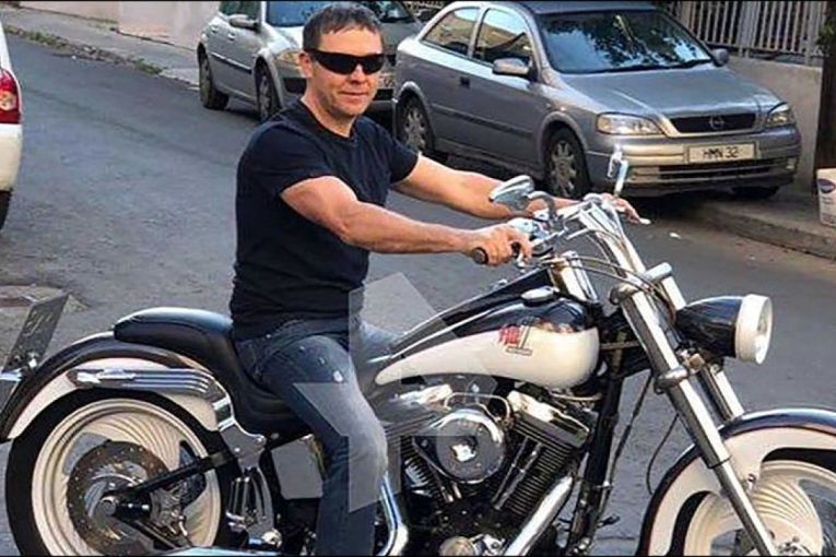 Ky është rusi i shkaktar i ngjarjes në Bejrut: Si i la 2,750 tonë nitrat amoniumi në portin libanez?! Ky është rusi i shkaktar i ngjarjes në Bejrut: Si i la 2,750 tonë nitrat amoniumi në portin libanez?!