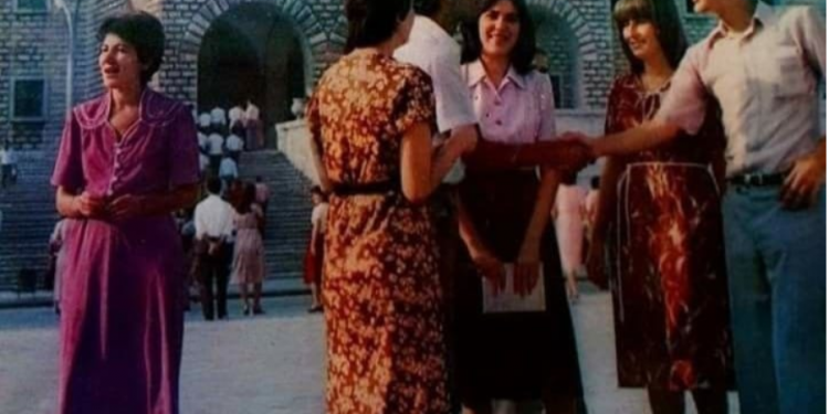 Na munde Enver, na munde… Na munde Enver, na munde…