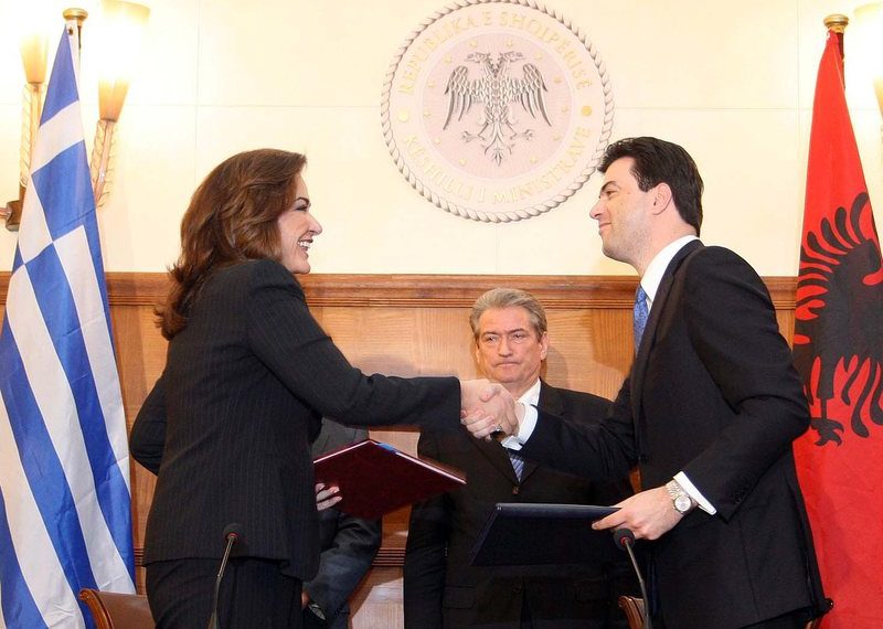 INTERVISTA/ Diplomati Ksenofon Krisafi: Pse marrëveshja e 2009 me Greqinë ishte anti-shqiptare dhe çfarë duhet të bëjmë tani?! INTERVISTA/ Diplomati Ksenofon Krisafi: Pse marrëveshja e 2009 me Greqinë ishte anti-shqiptare dhe çfarë duhet të bëjmë tani?!