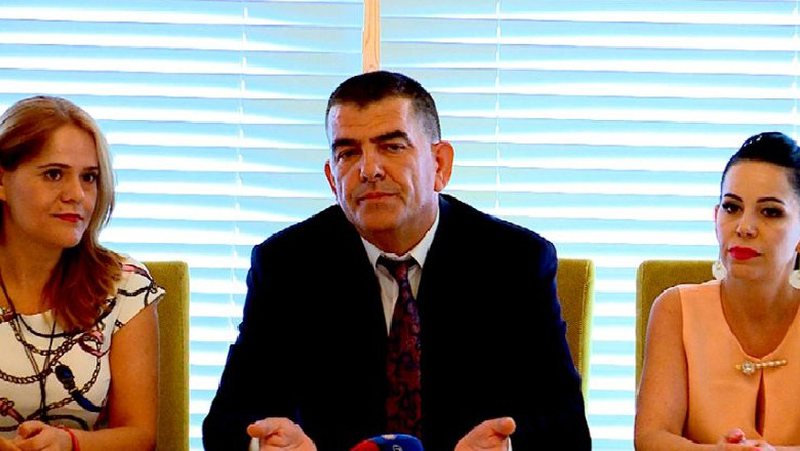 Shoqata e Avokatëve Penalistë thirrje KLGJ: Seancat gjyqësore të bëhen publike, ndryshe do quhen të pavlefshme, zbatoni ligjin Shoqata e Avokatëve Penalistë thirrje KLGJ: Seancat gjyqësore të bëhen publike, ndryshe do quhen të pavlefshme, zbatoni ligjin