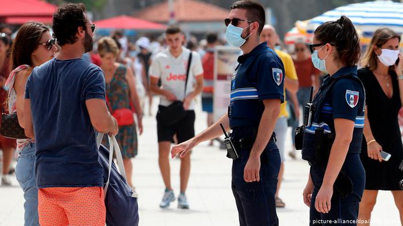 “Pse nuk ka valë të dytë të koronavirusit”, eksperti i njohur i Oxford-it jep lajmin që duhet ta lexojmë të gjithë “Pse nuk ka valë të dytë të koronavirusit”, eksperti i njohur i Oxford-it jep lajmin që duhet ta lexojmë të gjithë