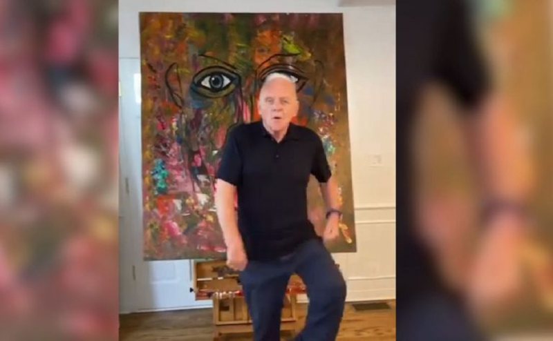 Aktori i madh Anthony Hopkins: “Më ka ikur mendja”, 6 muaj i izoluar në shtëpi nga frika e COVID-19! Tani jam zyrtarisht i çmendur! Aktori i madh Anthony Hopkins: “Më ka ikur mendja”, 6 muaj i izoluar në shtëpi nga frika e COVID-19! Tani jam zyrtarisht i çmendur!