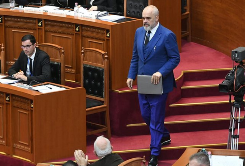 Rama i shtrëngon dhëmbët Metës! paralajmëron ligj për ta nxjerrë në “pension”: Urdhër Kuvendit të bëjë gati draftin e posaçëm Rama i shtrëngon dhëmbët Metës! paralajmëron ligj për ta nxjerrë në “pension”: Urdhër Kuvendit të bëjë gati draftin e posaçëm