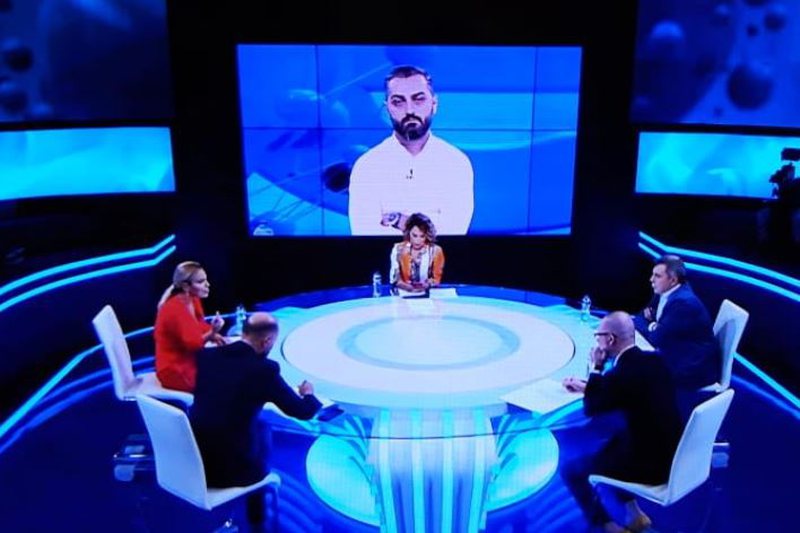 Monika Kryemadhi sherr me gazetarin! I drejtohet Vasilit: Ramë dakord për të tjera pyetje, unë iki