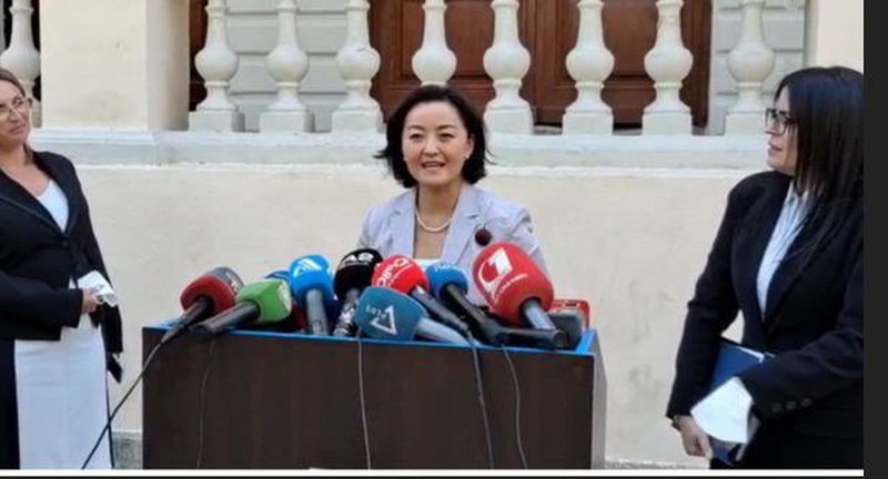 Yuri Kim kërcënon armiqtë e reformës: Ndalni intimidimet ndaj anëtarëve të SPAK! Prokurorët të mos lëkunden, koha të goditet korrupsioni Yuri Kim kërcënon armiqtë e reformës: Ndalni intimidimet ndaj anëtarëve të SPAK! Prokurorët të mos lëkunden, koha të goditet korrupsioni