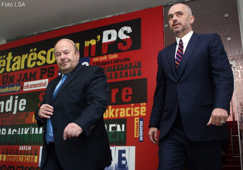 “Nga birësimi im te vrasja e babait”! Kryeministri Rama urim special Fatos Nanos: Një ditë shpresoj të shkruajmë një libër së bashku! E mbajte timonin… “Nga birësimi im te vrasja e babait”! Kryeministri Rama urim special Fatos Nanos: Një ditë shpresoj të shkruajmë një libër së bashku! E mbajte timonin…