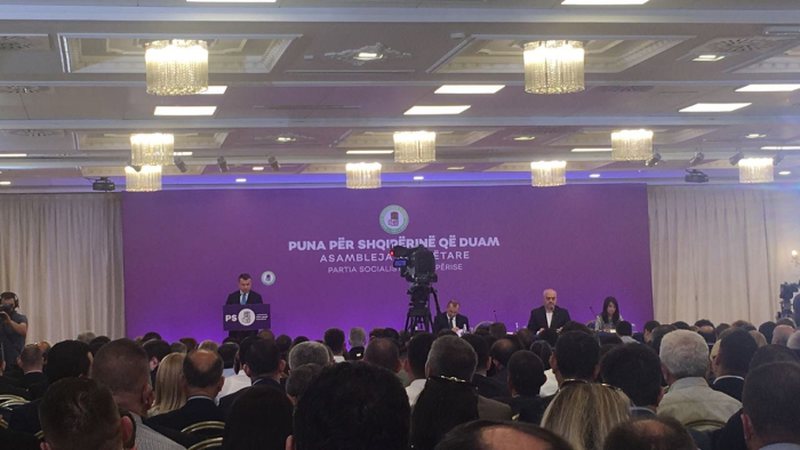 Rikthehet ankthi në radhët e ministrave, Asambleja mblidhet javën e parë të tetorit, Rama gati të ndryshojë skemën e spastrimeve në qeveri Rikthehet ankthi në radhët e ministrave, Asambleja mblidhet javën e parë të tetorit, Rama gati të ndryshojë skemën e spastrimeve në qeveri