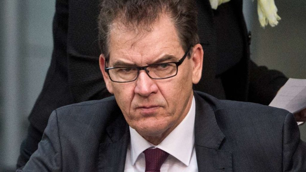 Ministri gjerman jep alarmin: Karantinimi i Europës do shkaktojë më shumë viktima se vetë Covid-19