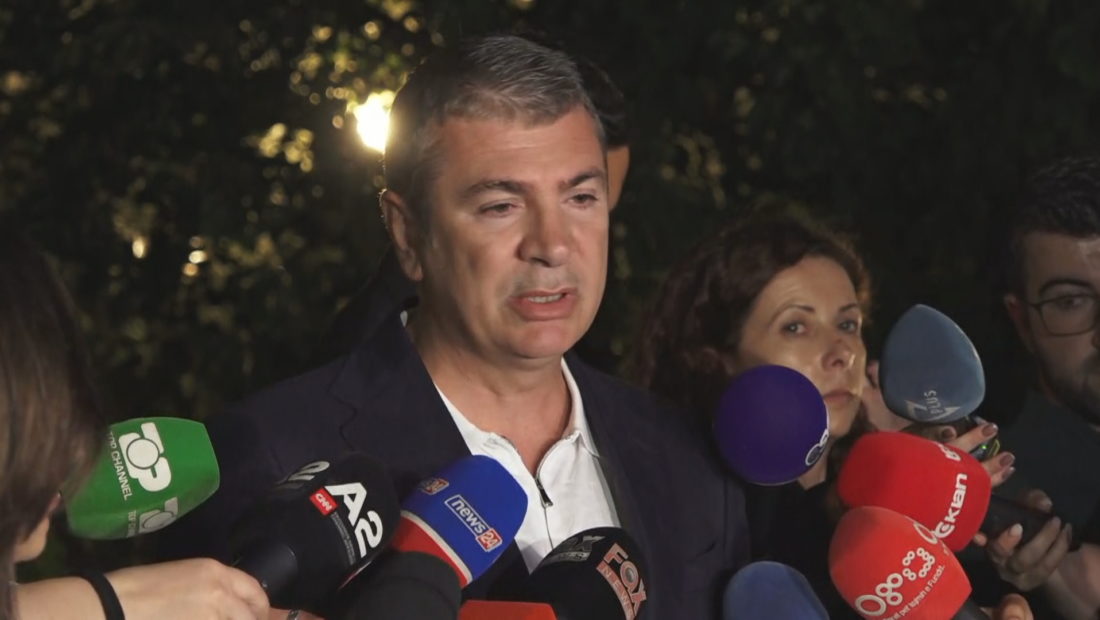 Reforma Zgjedhore, Gjiknuri “ultimatum” opozitës: Sillni propozimet deri të premten. Ndryshimet kushtetuese janë në Reforma Zgjedhore, Gjiknuri “ultimatum” opozitës: Sillni propozimet deri të premten. Ndryshimet kushtetuese janë në