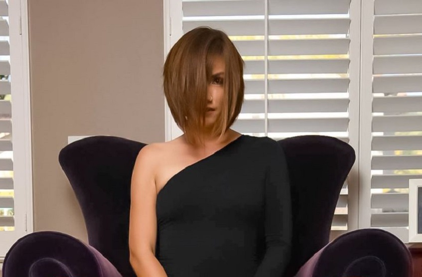 Heq dorë nga kisha për t’u bërë kërcimtare në klube nate Heq dorë nga kisha për t’u bërë kërcimtare në klube nate