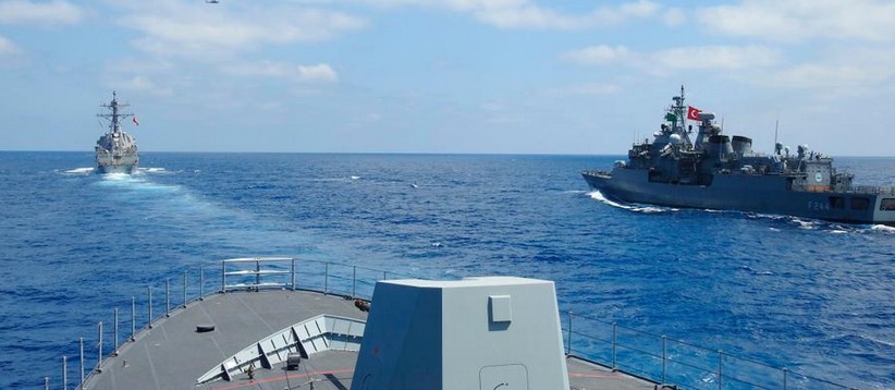 ANALIZA: Pasuria që po fut në luftë Greqinë dhe Turqinë e shumë shtete. Si lindi konflikti në Mesdheun Lindor dhe si u vendos Franca në mesin e rezervave më të mëdha energjetike ANALIZA: Pasuria që po fut në luftë Greqinë dhe Turqinë e shumë shtete. Si lindi konflikti në Mesdheun Lindor dhe si u vendos Franca në mesin e rezervave më të mëdha energjetike