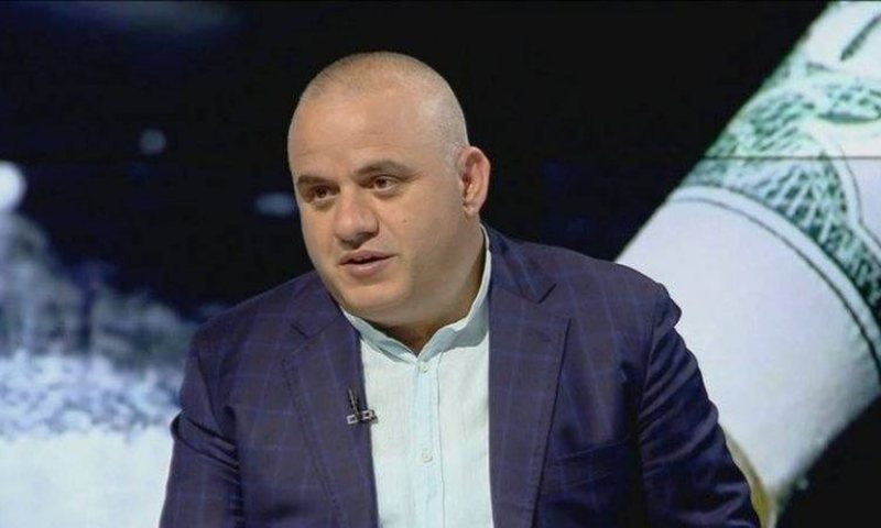 Vrasësit që ndodheshin në Bulevard në 21 Janar një ditë më pas e kanë kërcënuar me jetë Edi Ramën Vrasësit që ndodheshin në Bulevard në 21 Janar një ditë më pas e kanë kërcënuar me jetë Edi Ramën