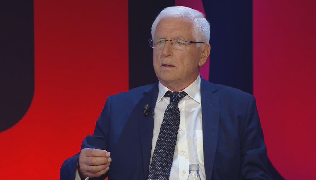 Neritan Ceka infektohet me COVID, nuk pranon të shtrohet në spital