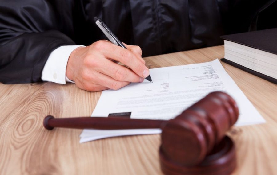 PS nis punën në prapaskenë për ligjin anti-shpifje! Ngrihet grup i posaçëm: BE dhe KiE monitorim draftit të ri PS nis punën në prapaskenë për ligjin anti-shpifje! Ngrihet grup i posaçëm: BE dhe KiE monitorim draftit të ri