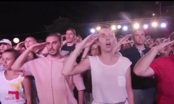 Video-Zbulohen detajet/ E “ardhmja” e LSI! Si rrihen militantet e Monës në kampin e Jalës?! Vajza të mitura që ulërasin O të q***a robt!