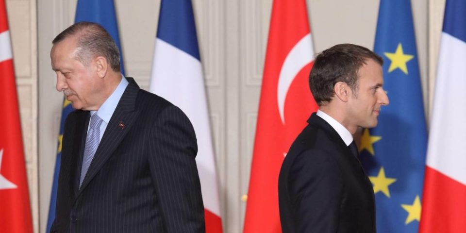 Erdogan-Macronit: Mos u ngatërro me Turqinë. Ti s’e di historinë e Francës, s’na mban dot leksion mbi humanizmin