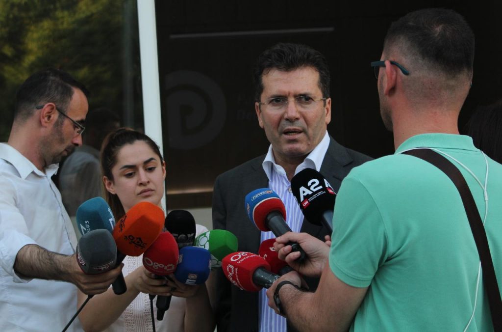 Fatmir Mediu: Rama na ka bërë oferta të majme të kalojmë me të, Basha t’i thërrasë mëndjes e të firmosë me ne. S’jemi këtu për moral