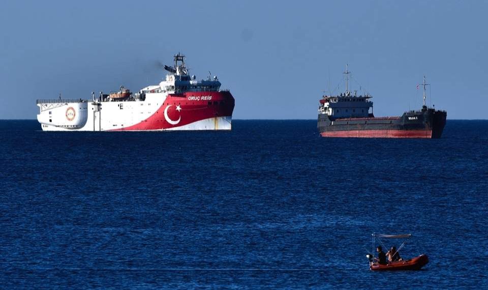 Turqia largon anijen “Oruc Reis”/ SHBA: Konflikti me Greqinë të zgjidhet me dialog