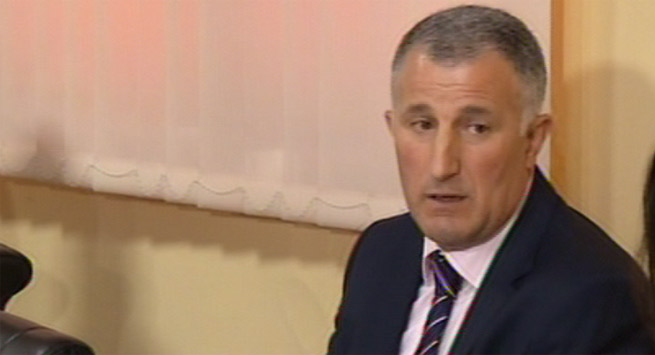 Sahit Dollapi, “dora” e Berishës që po seleksionon kandidaturat; “plaku i SHQUP” nuk ka besim tek Luli, Genci e Besniku