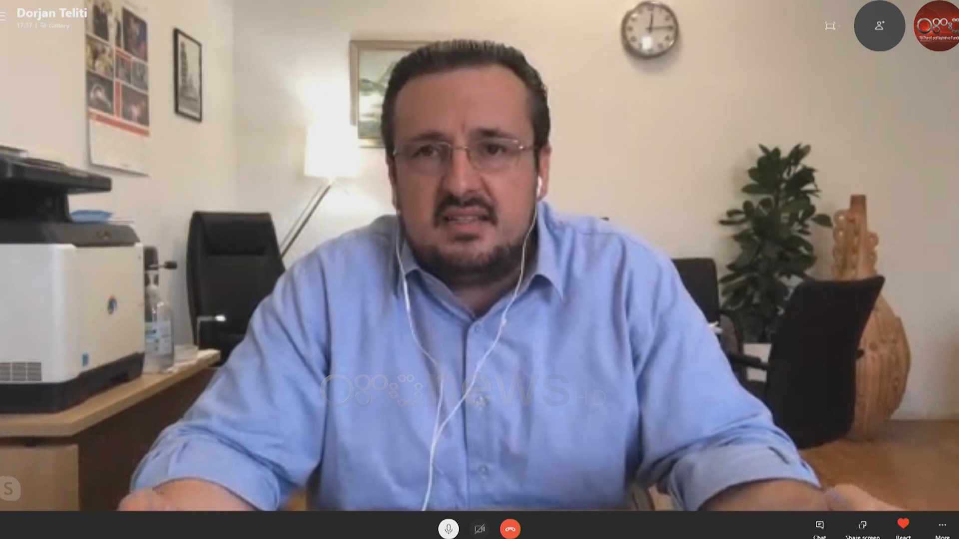 “S’ka bir nëne…”! Nazarko ‘shpërthen’ ndaj Telitit: Po të isha politikan, do varja gjithë klasën politike! Mos bëj ‘tttt’ se ke gjysmë ore që flet “S’ka bir nëne…”! Nazarko ‘shpërthen’ ndaj Telitit: Po të isha politikan, do varja gjithë klasën politike! Mos bëj ‘tttt’ se ke gjysmë ore që flet