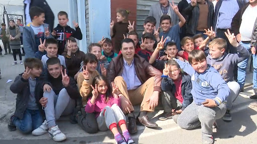 “Një turp”, ish-anëtari i Këshillit Kombëtar të PD nxjerr prapaskenat dhe shpërthen ndaj demokratëve: Lidership ‘idiot’! S’mendohej kurrë se do katandiseshin në këtë derexhe!