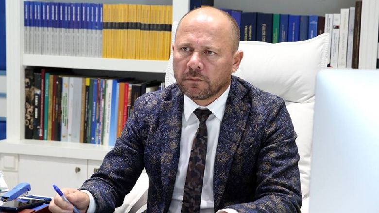 Sherr me grushte gjatë votimit në Kamëz? Të dhunuarit dalin nga spitali pa bërë një denoncim Sherr me grushte gjatë votimit në Kamëz? Të dhunuarit dalin nga spitali pa bërë një denoncim