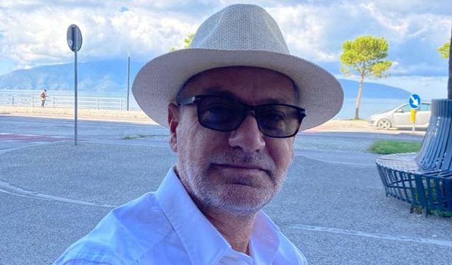 “Edhe nja dy-tre dekorata, dhe marr statusin veteran”! Ish-kryebashkiaku i PS ironizon Metën “Edhe nja dy-tre dekorata, dhe marr statusin veteran”! Ish-kryebashkiaku i PS ironizon Metën