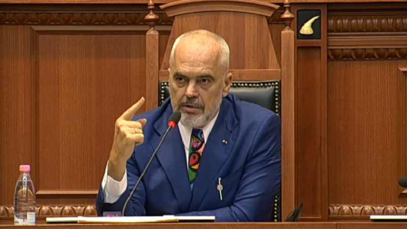 Nuk ndalet lufta Qeveri-Presidencë, socialistët thirrje prokurorisë nga salla e Parlamentit që të vihet në lëvizje për sjelljet e Metës Nuk ndalet lufta Qeveri-Presidencë, socialistët thirrje prokurorisë nga salla e Parlamentit që të vihet në lëvizje për sjelljet e Metës