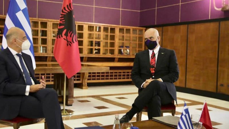 Greqia dhe Shqipëria i drejtohen Hagës për detin, Zëri i Amerikës për takimin Rama-Dendias: Nga ideja e arbitrit ndërkombëtar tek ligji i luftës Greqia dhe Shqipëria i drejtohen Hagës për detin, Zëri i Amerikës për takimin Rama-Dendias: Nga ideja e arbitrit ndërkombëtar tek ligji i luftës