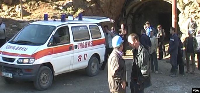 Tragjedia në Dibër! Inxhinier dhe dy minatorët nxirren të pajetë nga galeria e minierës së kromit