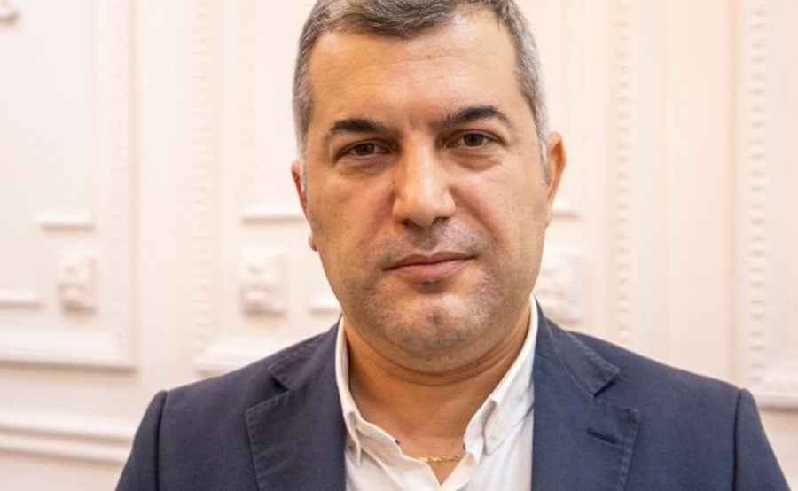 Mjeku i drejton pyetjen Skënder Brataj: Pse një çiklist nuk detyrohet të mbaj maskën dhe një këmbësor po