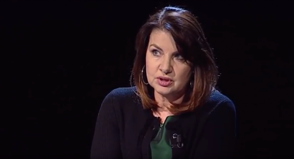 Infektohet me Covid-19 Rajmonda Bulku, aktorja shtrohet në spital Infektohet me Covid-19 Rajmonda Bulku, aktorja shtrohet në spital