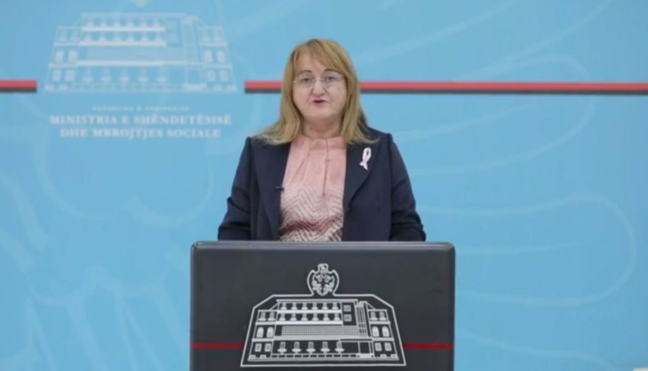 Qeveria vendos mbylljen e Universiteteve, mësimi do bëhet online: Po mendojmë edhe mbylljen e lokaleve pas orës 22:00 në ish-Bllok Qeveria vendos mbylljen e Universiteteve, mësimi do bëhet online: Po mendojmë edhe mbylljen e lokaleve pas orës 22:00 në ish-Bllok