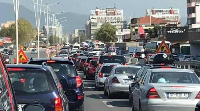 Artan Hoxha paralajmëron: Na presin 4 muaj ferri! Lutuni që të mbani frymën deri në spital